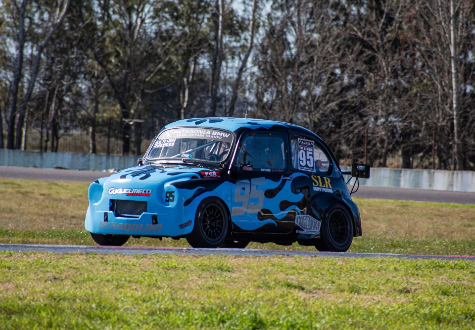 GUIDO STRADOLINI TRABAJA PARA MEJORAR Y ESTAR EN DOLORES.