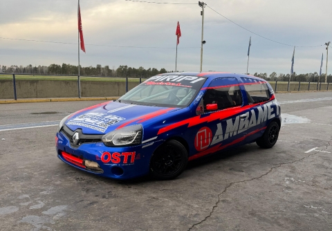 OTRO DEBUT EN LA CLASE TRES, MATÍAS RODRÍGUEZ