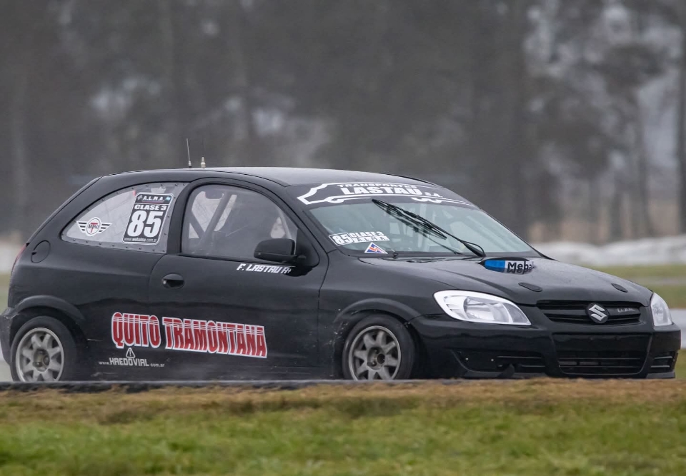 FERNANDO LASTAU REGRESA A LA CLASE TRES COMPLETAMENTE RENOVADO