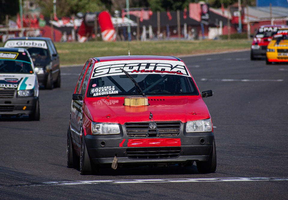 MATÍAS ARGUISSAIN  PREPARA SU LLEGADA A LA CLASE DOS.