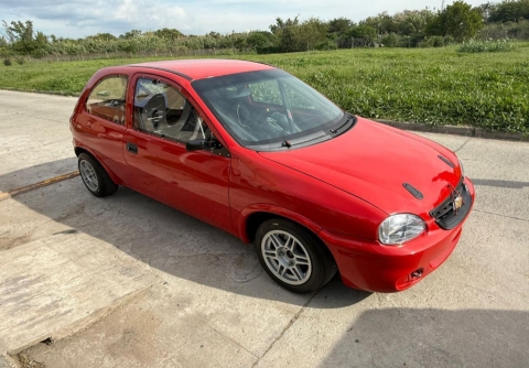 OTRO DEBUT DE RENOMBRE EN LA CLASE TRES: ANDRÉS CICARELLI